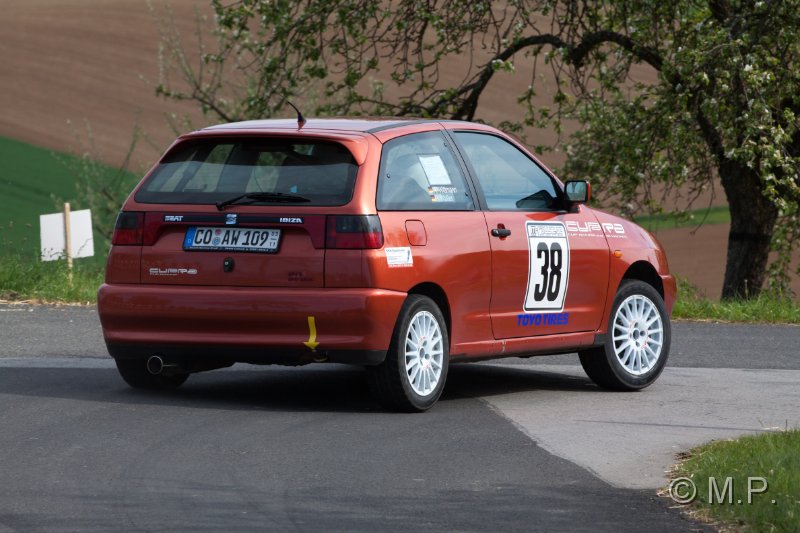 Rallye Fraenkisches_Weinland_06.05.2017_WP4_092.jpg
